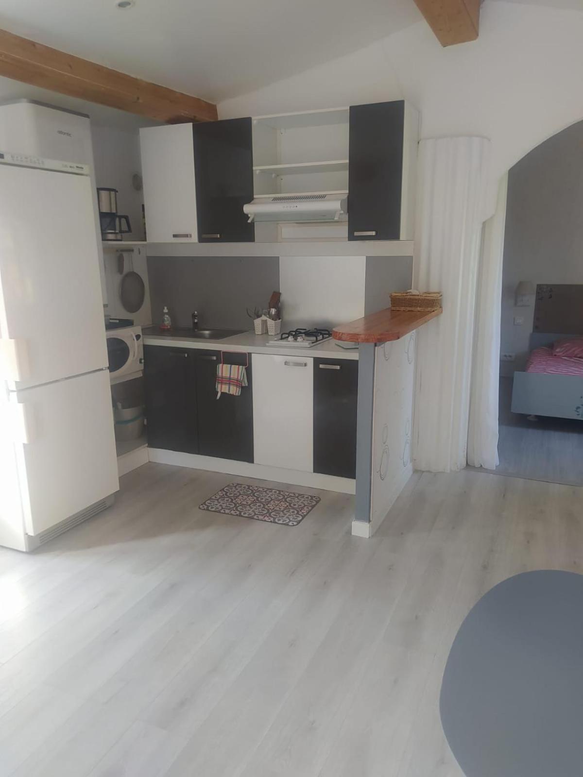 Maison Dans Un Ecrin De Verdure Holiday home